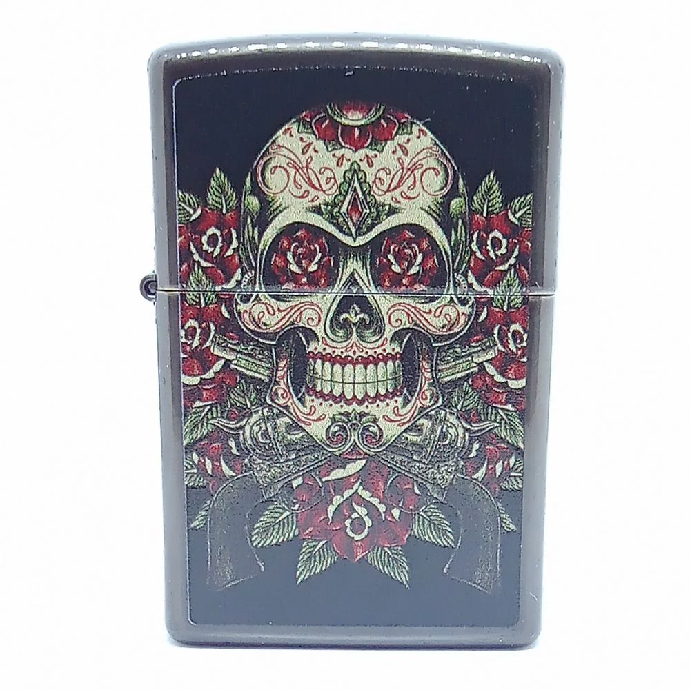 Skull Roses design Zippo tändare