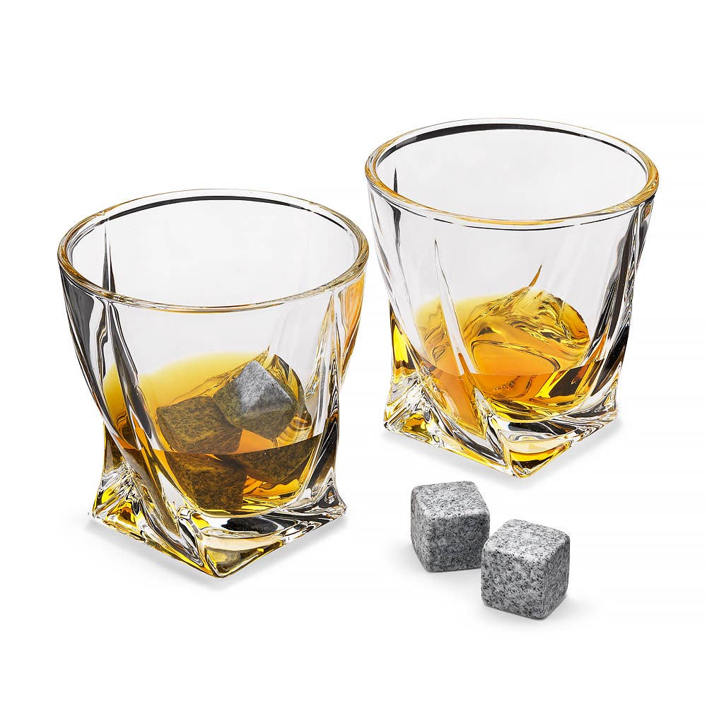 2 st Twisted Whiskyglas – med 4 isbitar