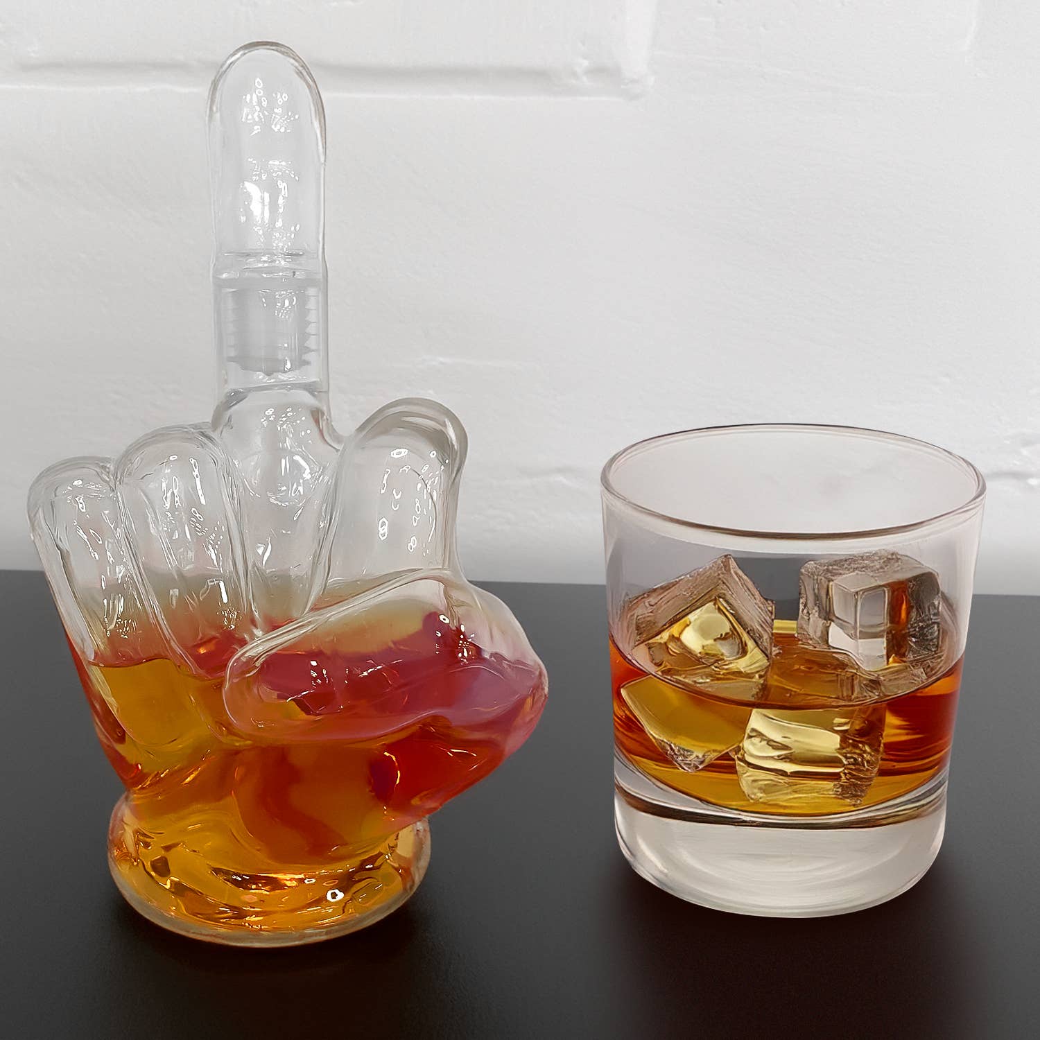 Mad Monkey Up Yours Caraffe