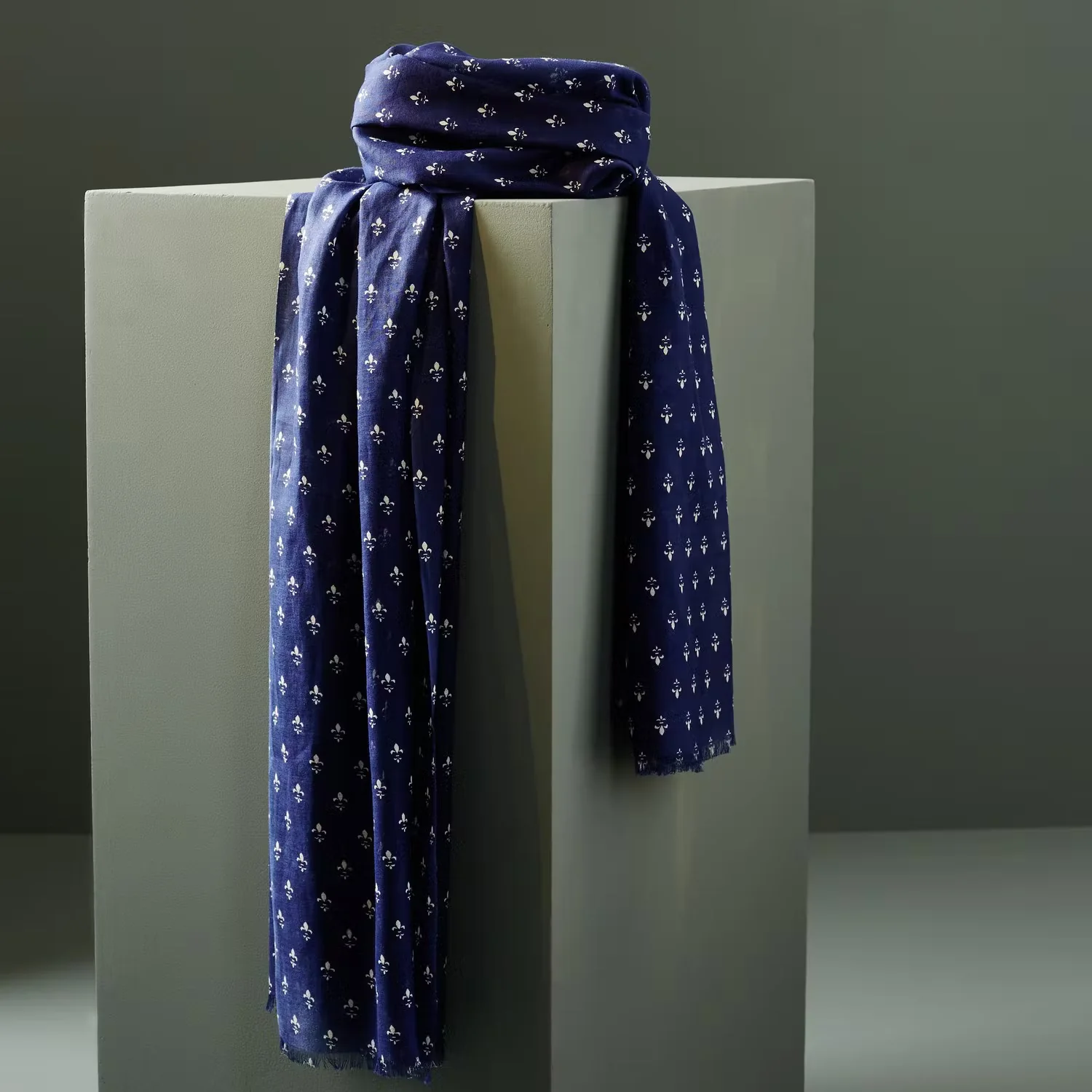 AV08 Lauris Foulard Scarf – Eco Cotton