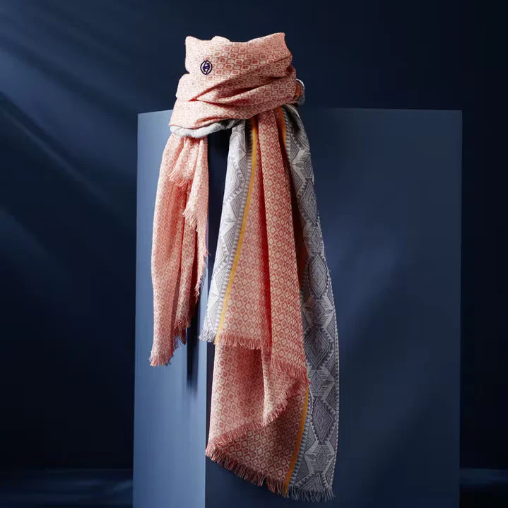 AV08 LIPEZ FOULARD SCARF – Eco Cotton