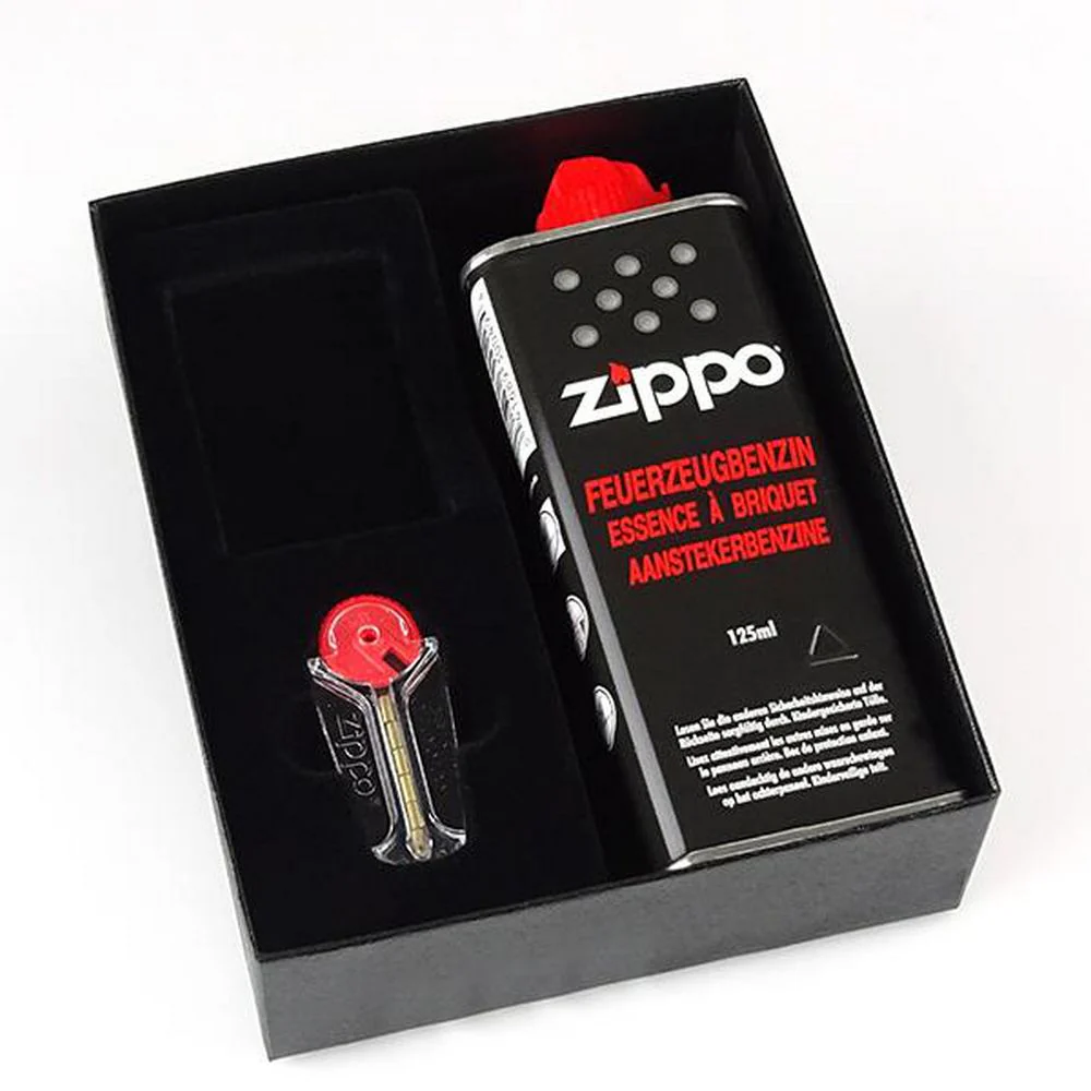 Original presentförpackning för Zippo tändare med bensin och sten