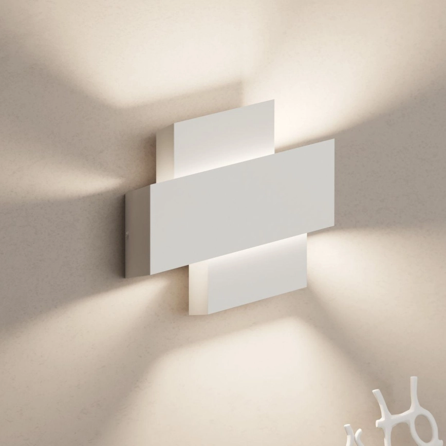 Eglo – Vägglampa 1xE27/40W/230V vit