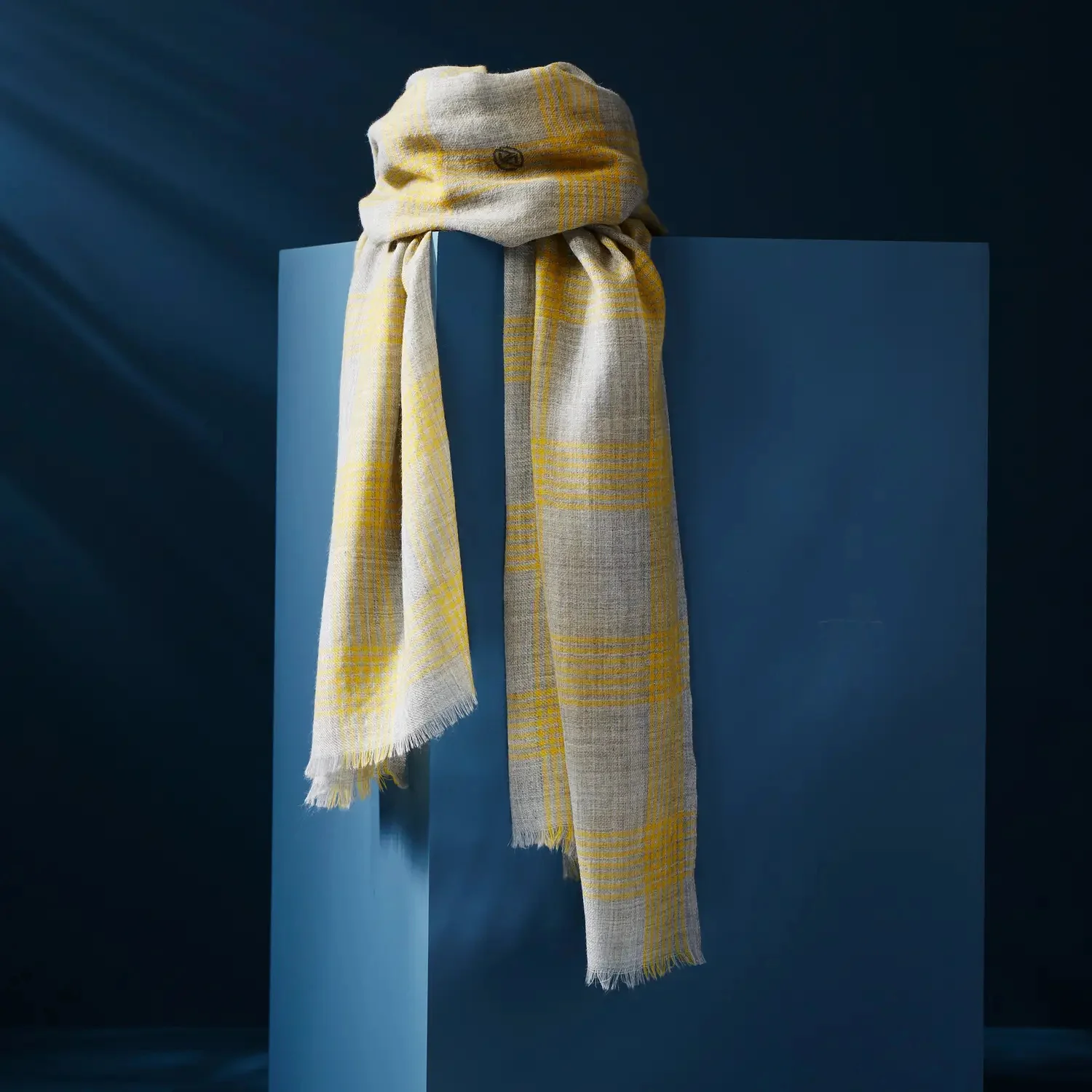 AV08 Skye Foulard Scarf – Merino Wool